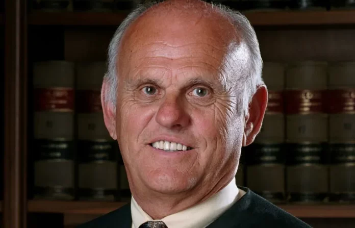 Un juge suspend la remise en cause du droit du sol ordonnée par Trump