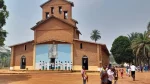 églises