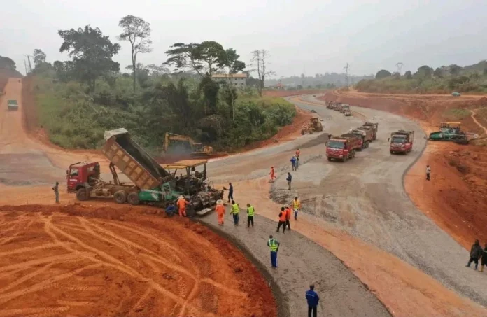 Autoroute Yaoundé-Douala : les travaux de la phase 2 bloqués