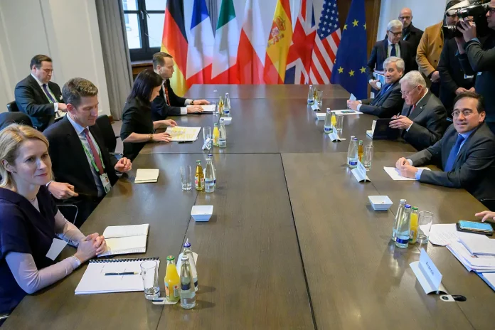 Ukraine: fragile message d’unité des Européens qui espèrent encore en Trump