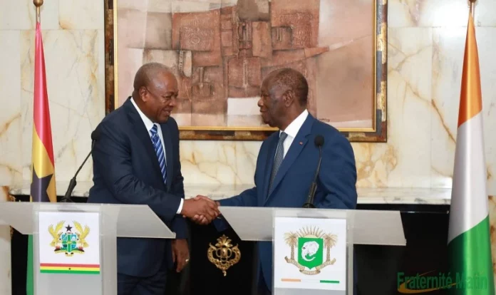 Les présidents ivoirien et ghanéen appellent les juntes sahéliennes à revenir dans la Cedeao