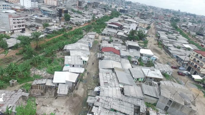 Douala : Retrouvé mort dans un ascenseur
