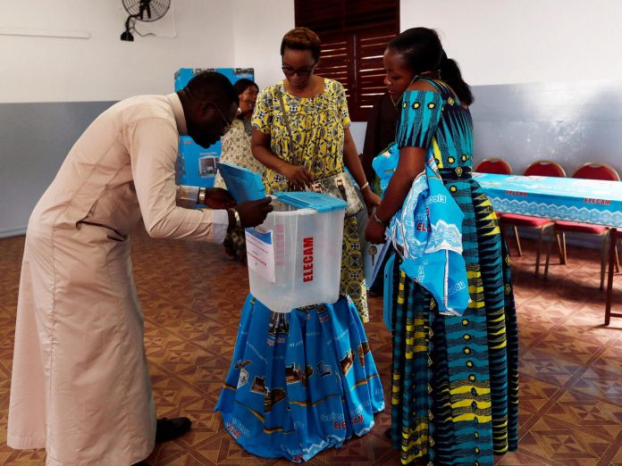 Élecam: 210 000 nouveaux inscrits