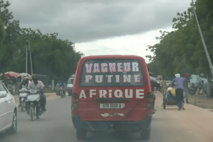 Tchad: trois journalistes soupçonnés de collusion avec la Russie écroués