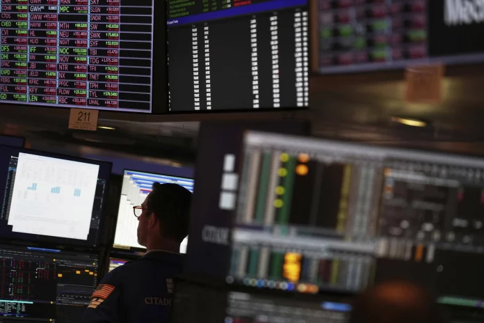 Les marchés financiers, ultimes garde-fous face à Donald Trump?