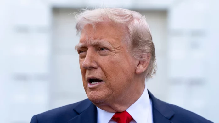 Trump, à bout de « patience », accuse Zelensky de saboter un potentiel accord avec la Russie