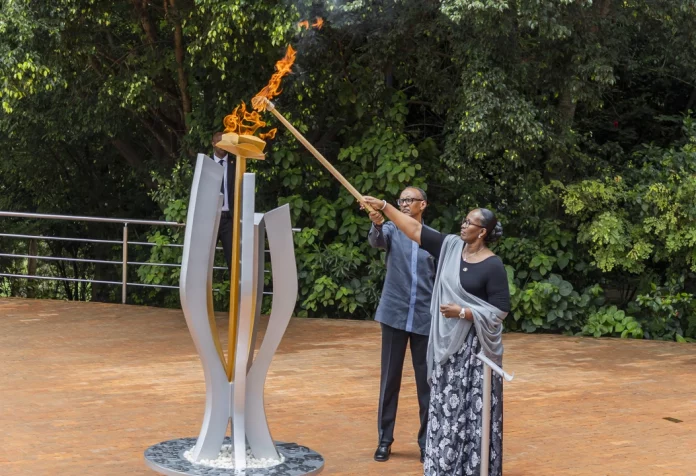 Est de la RDC: Kagame dit à ceux qui sanctionnent le Rwanda d’aller « au diable »