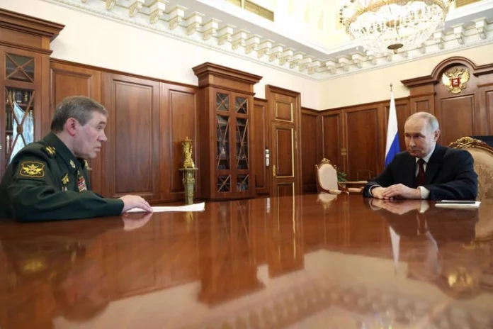 Ukraine : Zelensky accuse la Russie de violer le cessez-le-feu qu’elle a annoncé