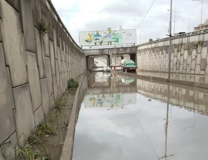 Pont sur le Wouri : Sale temps pour les usagers