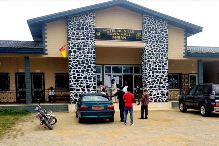 Ambam : Un adolescent de 15 ans tire mortellement sur son voisin