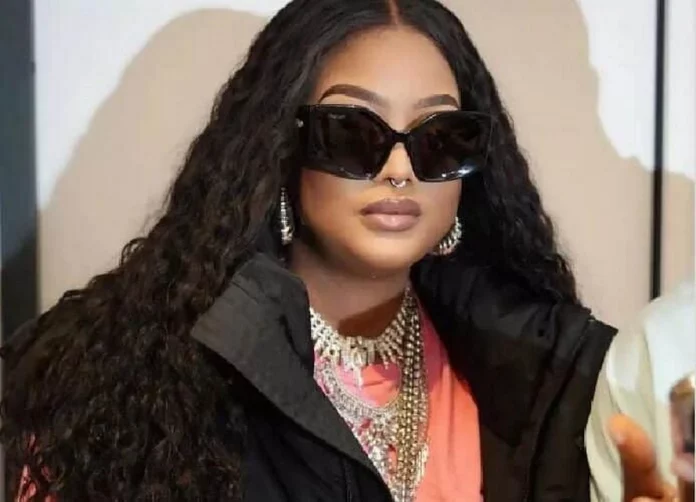 Cameroun : Brenda Biya lance sa ligne de vêtements