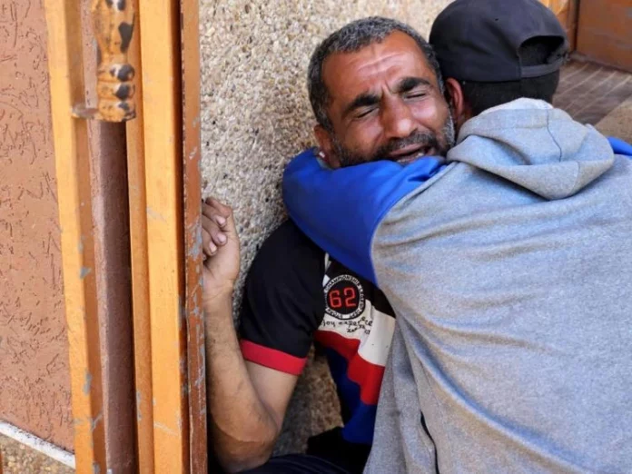 Gaza: neuf enfants d’un couple de médecins tués dans une frappe israélienne selon les secours