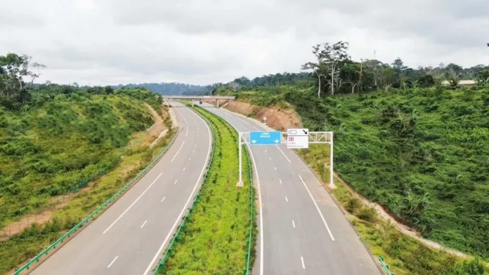 Douala – Yaoundé : Près de 380 millions sur l’autoroute