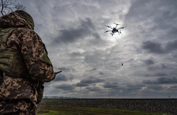 Moscou repousse des drones ukrainiens après l’arrivée de dirigeants étrangers
