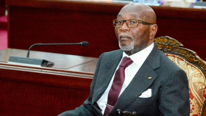 Togo: des centaines d’opposants dénoncent une « dérive monarchique »