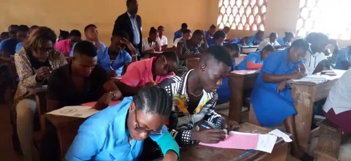 Examens du Bac: Une candidate accouche en pleine épreuve