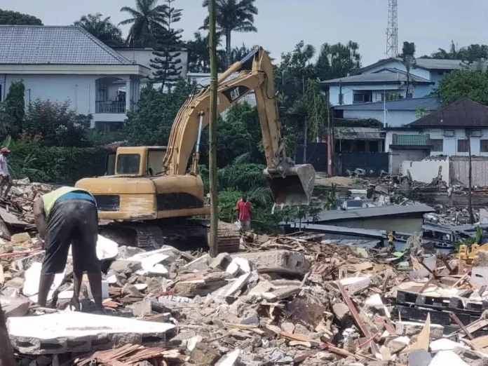 Douala 5ᵉ : Le maire met fin aux opérations d’assainissement