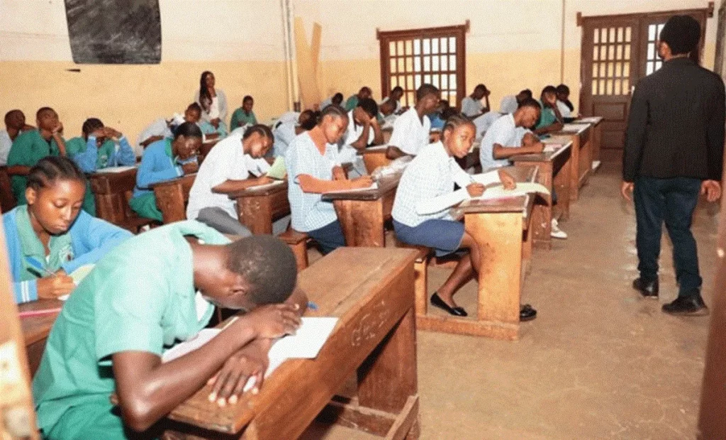 examens officiels 2025