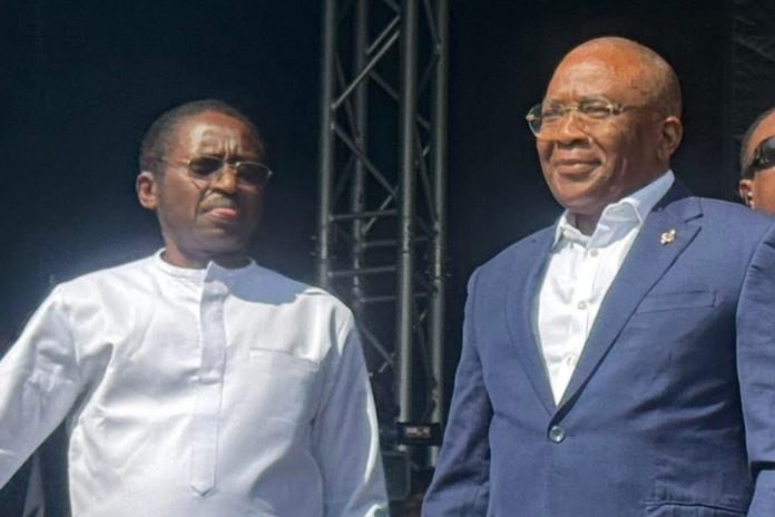 Groupe de Douala : Pr Aba’a Oyono écarté après son soutien à Kamto