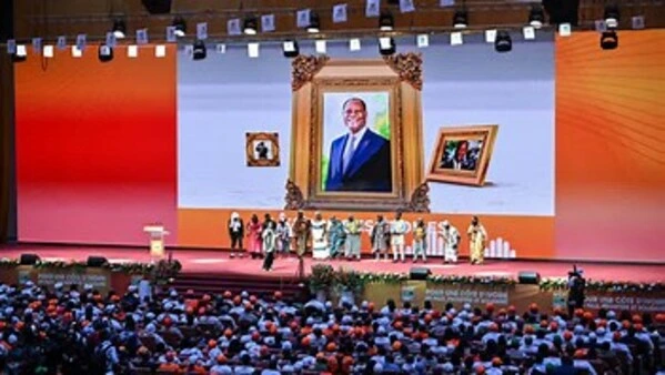 Côte d’Ivoire: Alassane Ouattara désigné candidat à la présidentielle par son parti