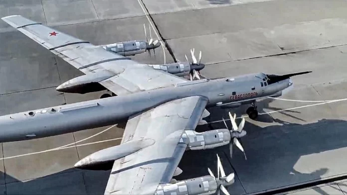 L’Ukraine mène une vaste attaque contre l’aviation russe, jusqu’en Sibérie