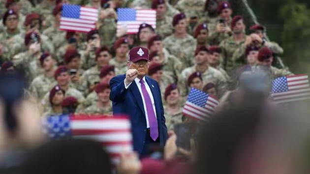 Aux Etats-Unis, la parade militaire de Trump endeuillée par le meurtre « politique » d’une élue locale