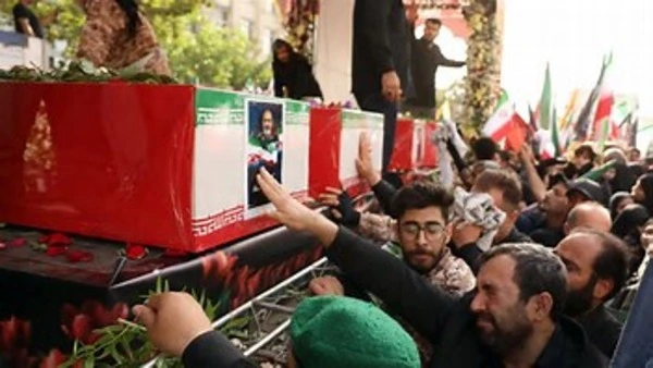 Funérailles nationales en Iran pour les hauts gradés tués par Israël