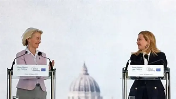 Meloni et l’UE investissent en Afrique dans l’espoir de limiter l’immigration