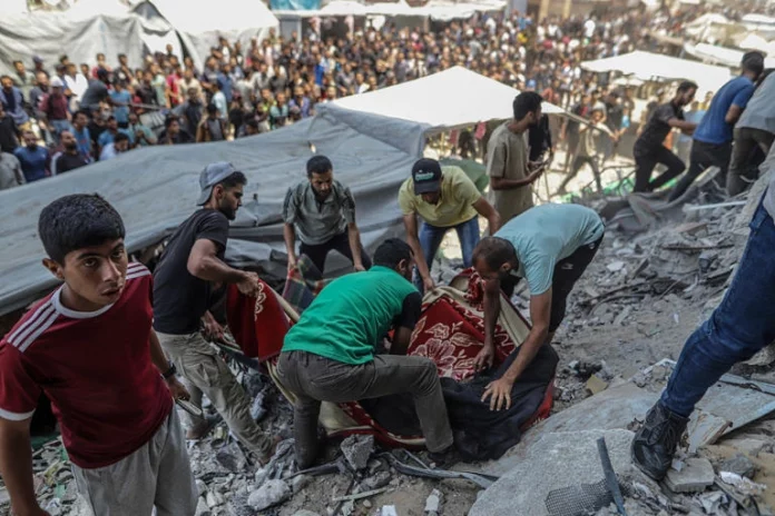 Gaza: 27 morts près d’un site d’aide après des tirs de l’armée israélienne