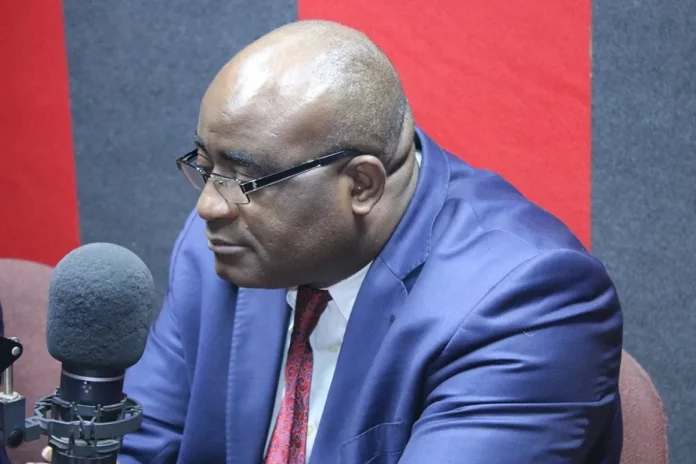 Débat télévisé : La leçon de droit de Messanga Nyamding