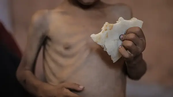 Pourquoi les Gazaouis ne reçoivent-ils pas l’aide humanitaire dont ils ont cruellement besoin ?