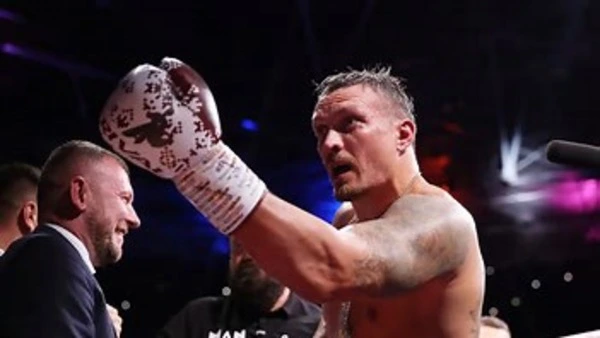 Boxe: Usyk champion du monde unifié des lourds après son KO contre Dubois