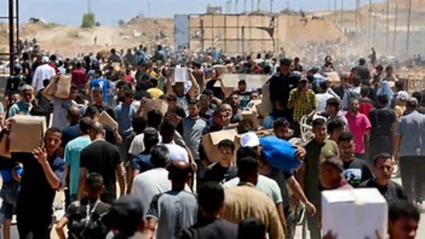 Israël annonce la reprise des parachutages d’aide sur la bande de Gaza affamée