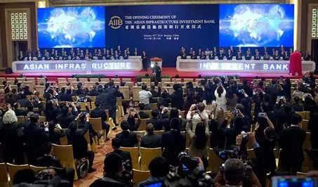 Sous pression américaine, la Banque asiatique de développement entrevoit un arrêt de ses prêts à la Chine