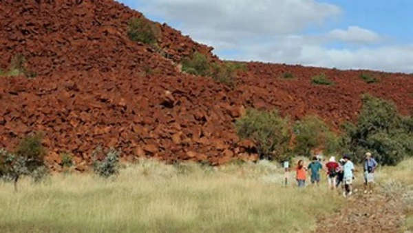Art rupestre: des Aborigènes à l’Unesco pour défendre un site majeur, tout juste inscrit au patrimoine mondial