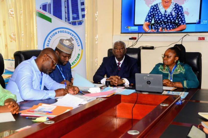 Dépôt des candidatures : Paul Biya entre officiellement en lice