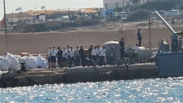 Italie: un naufrage au large de Lampedusa fait au moins 26 morts