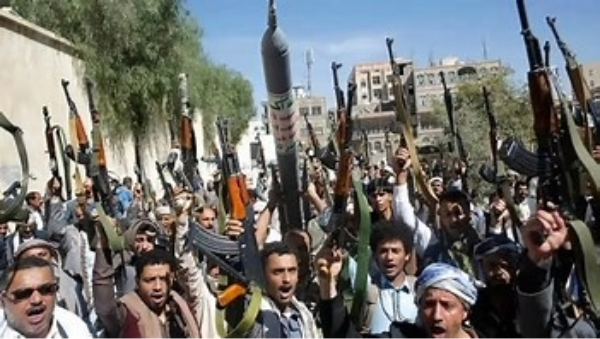 Yémen: les rebelles crient vengeance après la mort de leur Premier ministre dans des raids israéliens