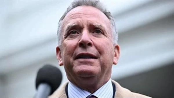 Ukraine: l’émissaire de Trump attendu en Russie pour une visite « importante »