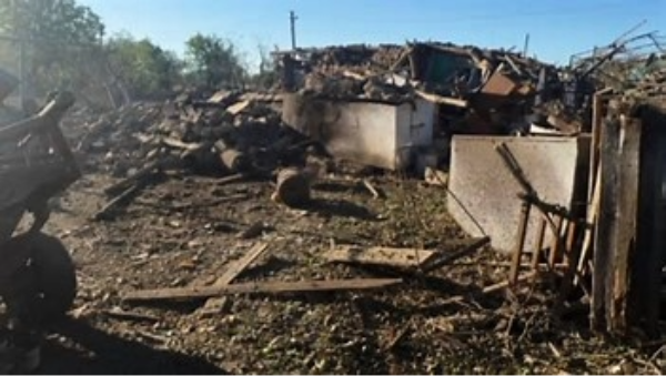 Ukraine: un mort et une vingtaine de blessés après une nuit de frappes russes