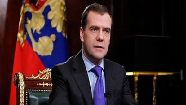 L’ex-président Medvedev, le tournant provocateur d’un ancien réformateur