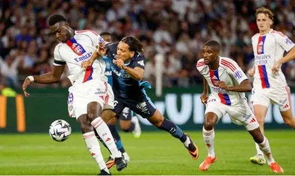 Ligue 1: Lyon s’installe devant et enfonce Marseille dans la crise