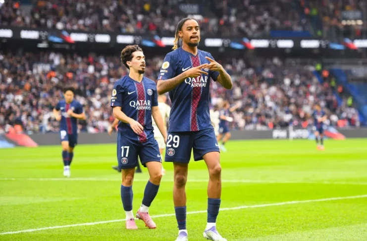 PSG domine Lens