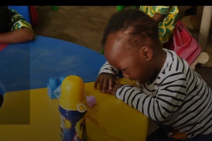 Rentrée scolaire : Les tout-petits de la maternelle en larmes