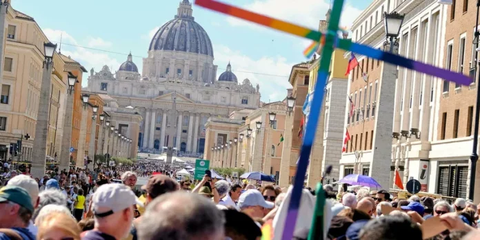 Au Vatican, un premier pèlerinage LGBT+ pour plus de diversité dans l’Eglise