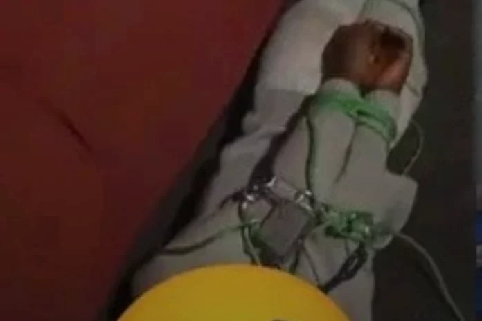 Douala : Une fillette de 7 ans enchaînée par sa tante