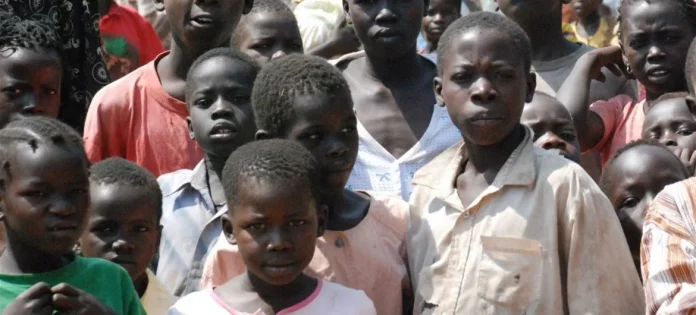 En Ouganda, ces enfants « voyageurs de la nuit » qui fuyaient les horreurs de Joseph Kony