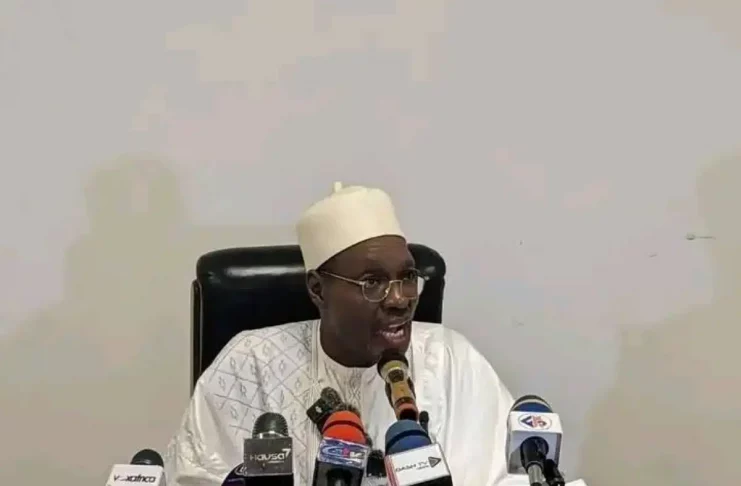 « réparer » le pays.