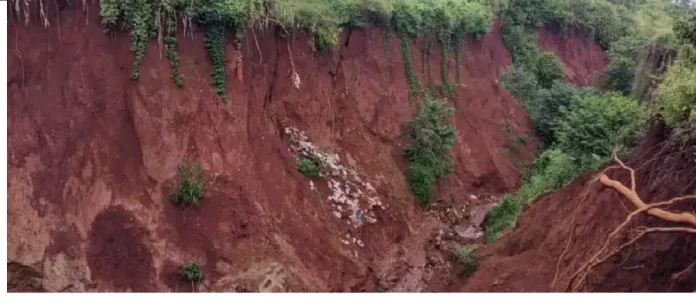 Foumban : Des éboulements de terrain à Njintout