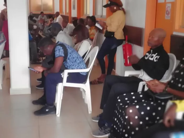 Hôpital général de Douala : sensibilisation au cancer de la prostate et consultations gratuites